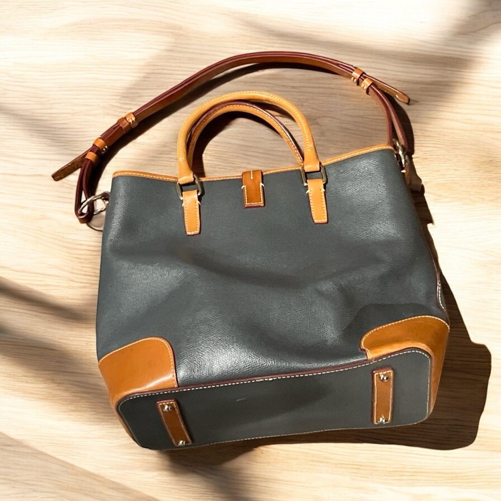 Dooney & Bourke Shelby Leather Shopper Tan Tote - Picture 8 of 10